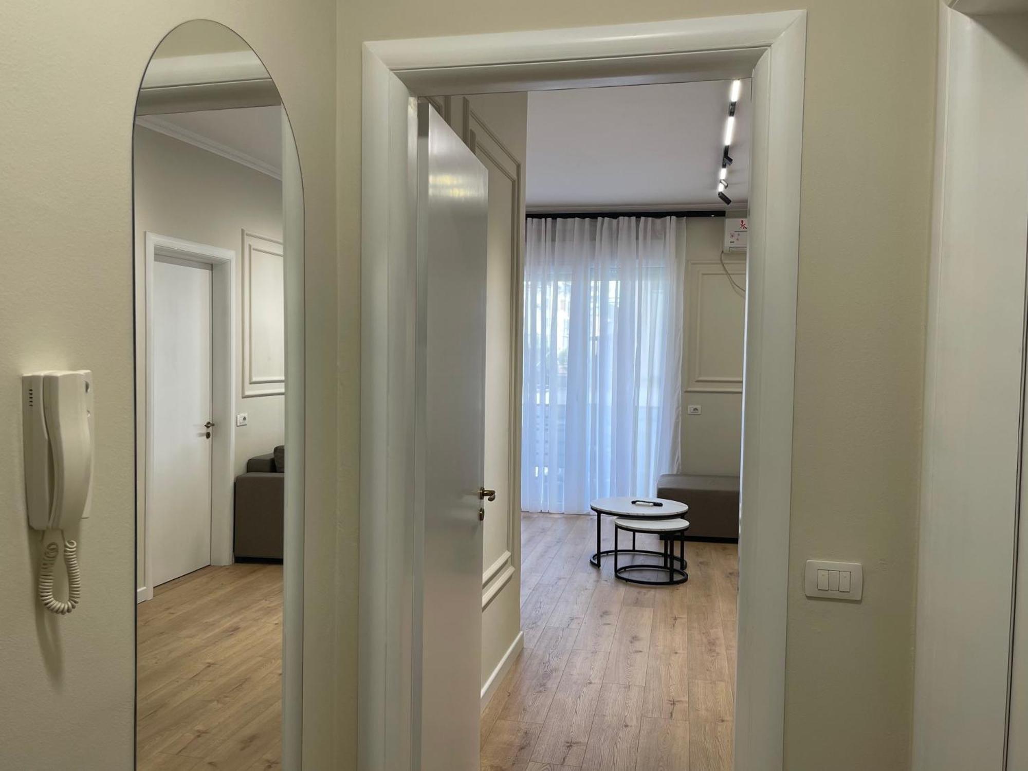 Appartement Hideaway In The Heart Of Tirana Extérieur photo